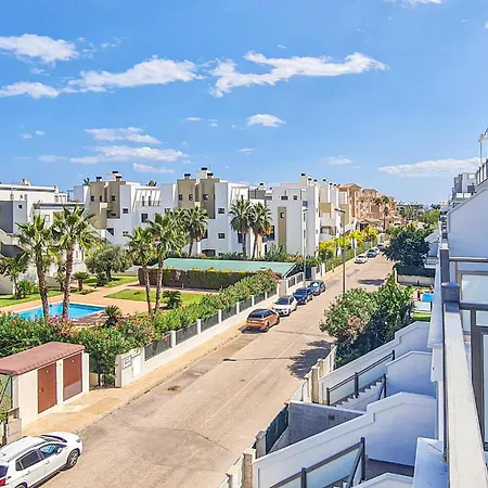Apartment Cozy In With Indoor Swimming Pool Oliva